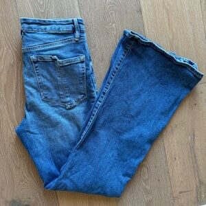 Good American good legs split back pocket flare